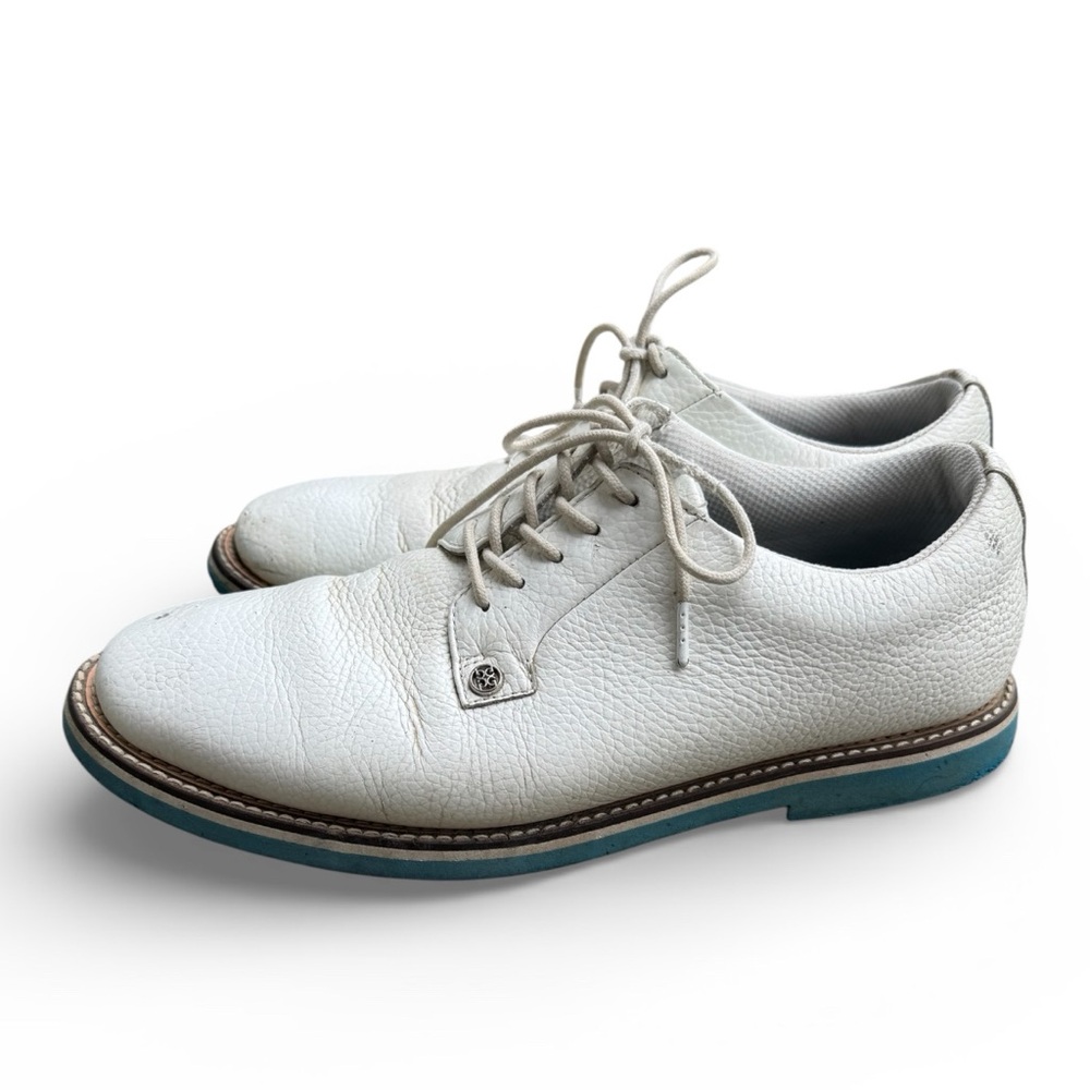 G/FORE Longwing Gallivanter pebble-grain leather Golf shoes in white Size 10.5
